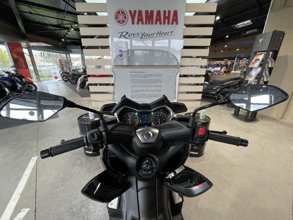 YAMAHA XMAX 125 TECH MAX 5