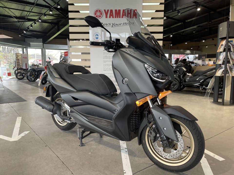 YAMAHA XMAX 125 TECH MAX 3