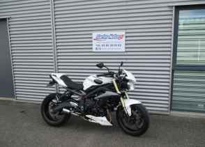 TRIUMPH STREET TRIPLE 675 - 2015