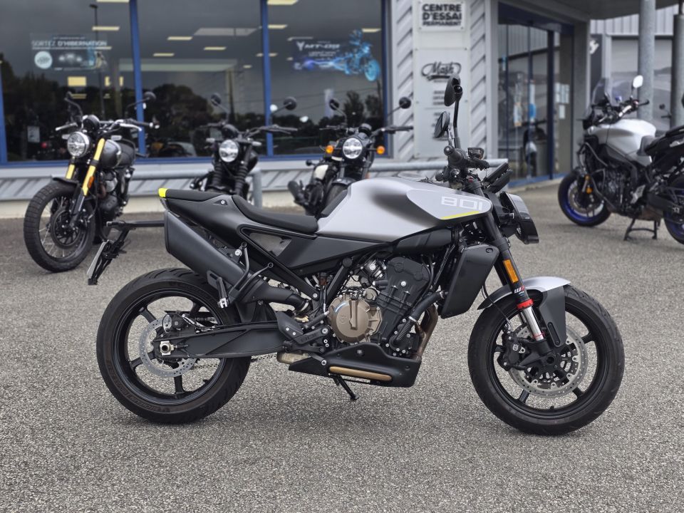 HUSQVARNA VITPILEN 801 L 20