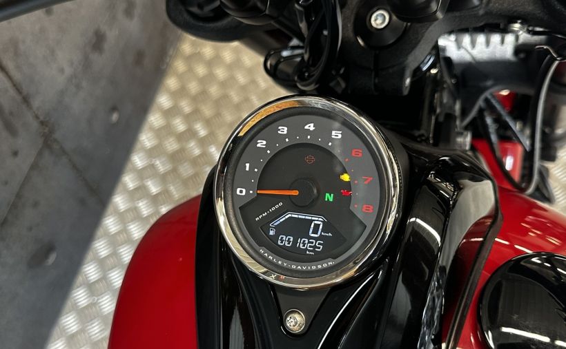 HARLEY-DAVIDSON SOFTAIL FAT BOB 1868 3