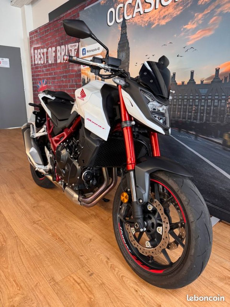 HONDA CB 750 HORNET 8