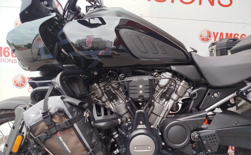 HARLEY-DAVIDSON ADVENTURE PAN AMERICA 1250 SPECIAL 8
