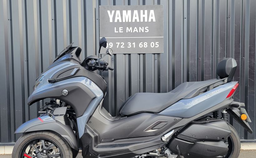 YAMAHA TRICITY 300 5