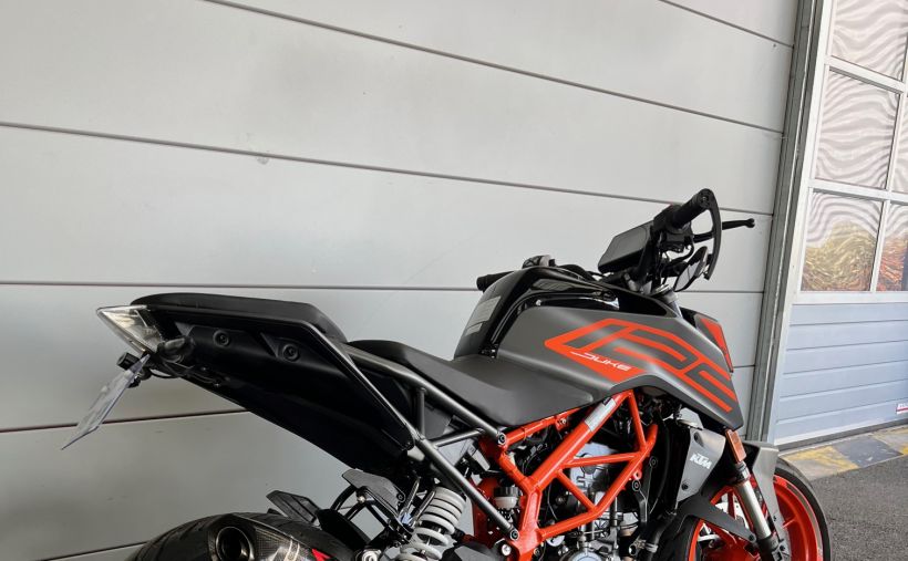 KTM 125 DUKE ABS 12