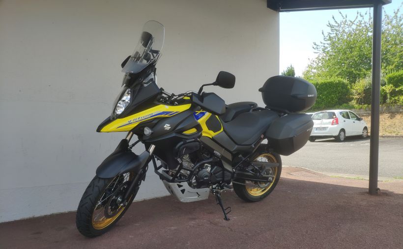 SUZUKI DL V-Strom 650 1