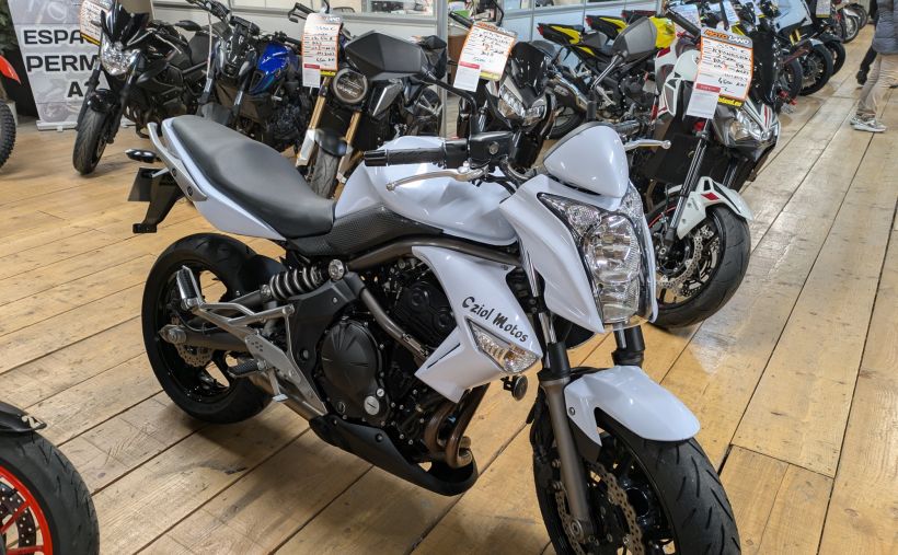 KAWASAKI ER-6 0