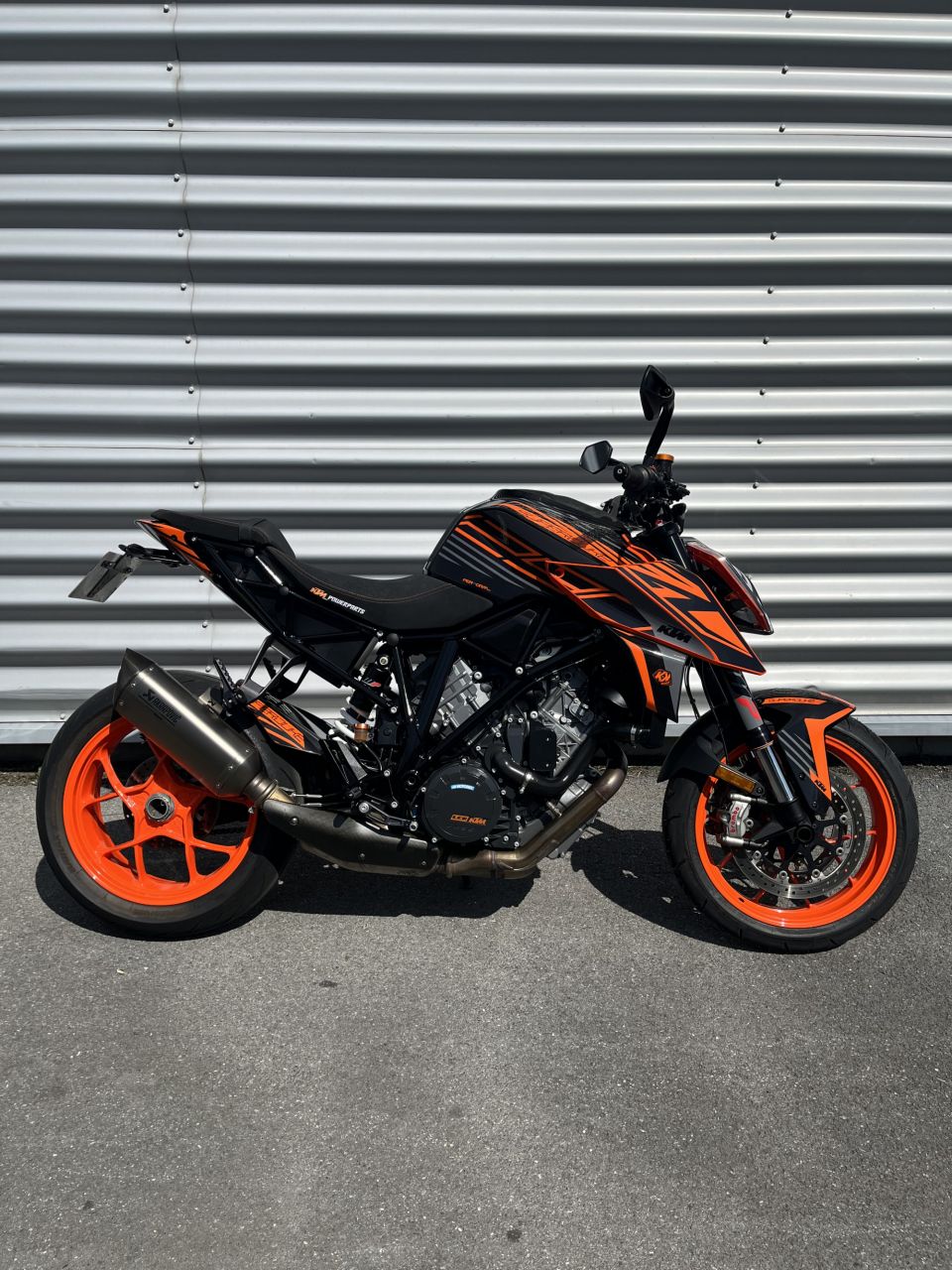 KTM 1290 SUPER DUKE R 0