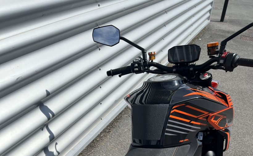 KTM 1290 SUPER DUKE R 3