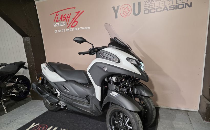 YAMAHA TRICITY 300 2