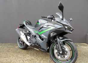 KAWASAKI NINJA 500 SE A2 / 113€* - 2025