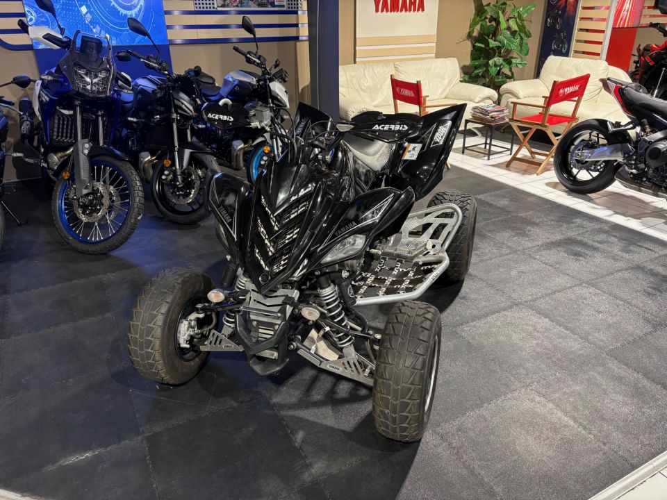 YAMAHA YFM 700 RAPTOR 0