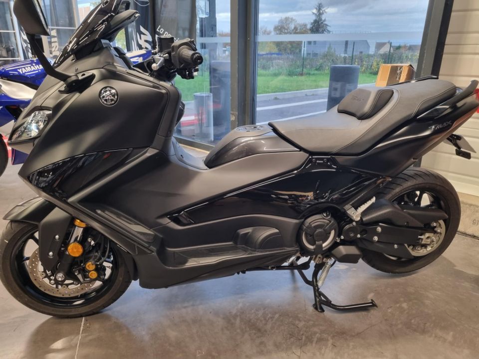 YAMAHA XP T-MAX 560 TECH MAX 1