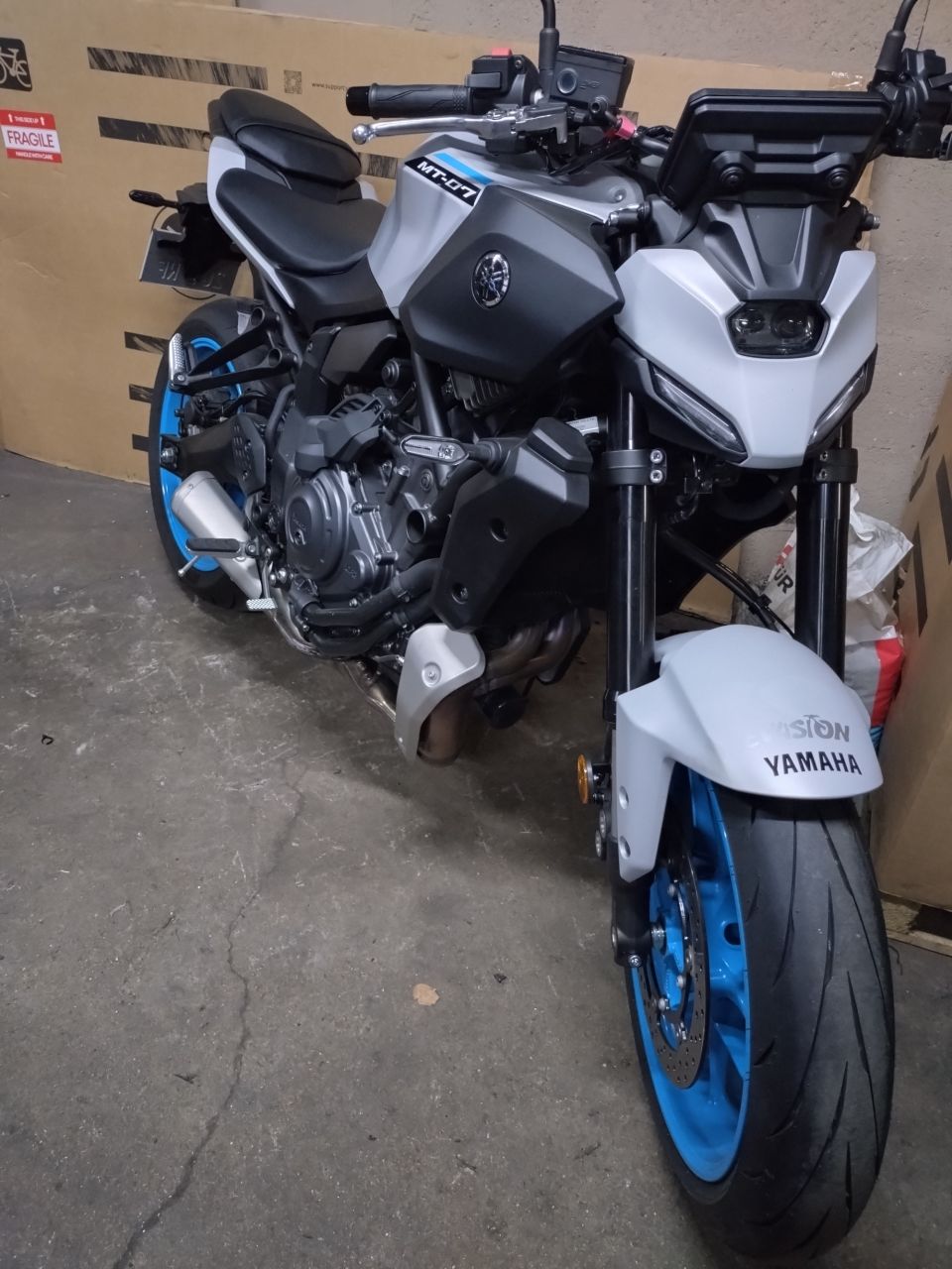 YAMAHA MT-07 Y-AMT 1