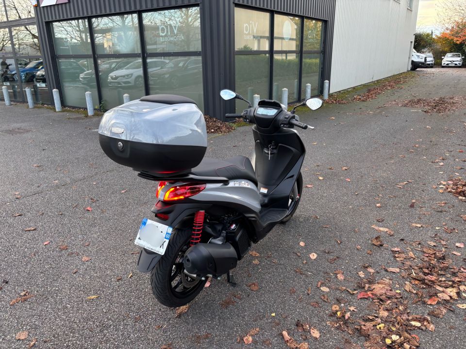 PIAGGIO MEDLEY 125 S 10