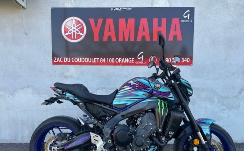 YAMAHA MT-09 0