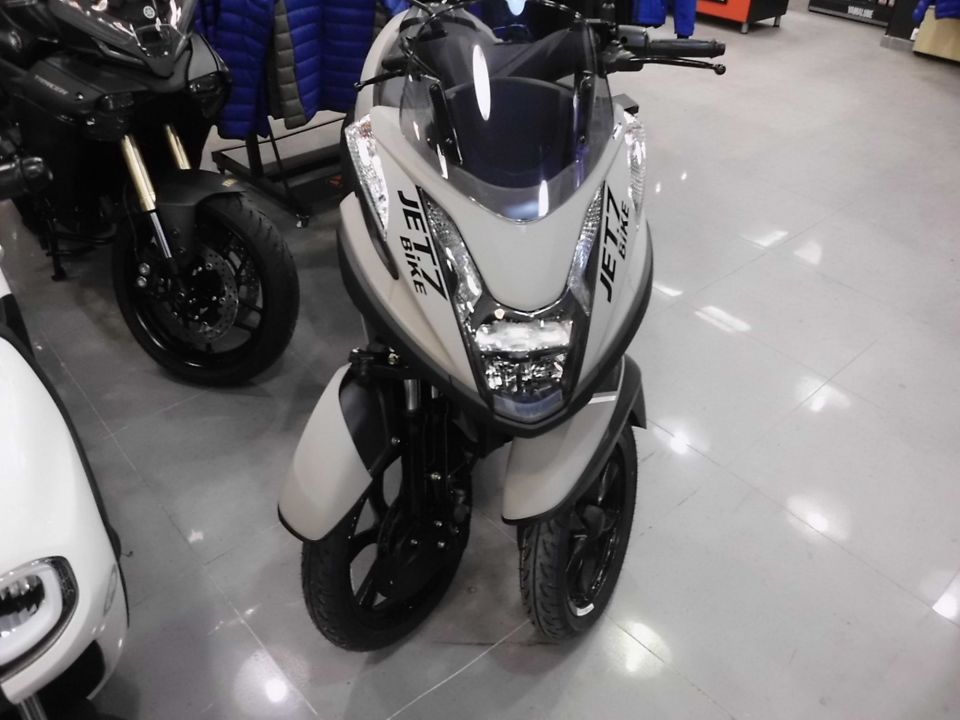 YAMAHA TRICITY 125 1