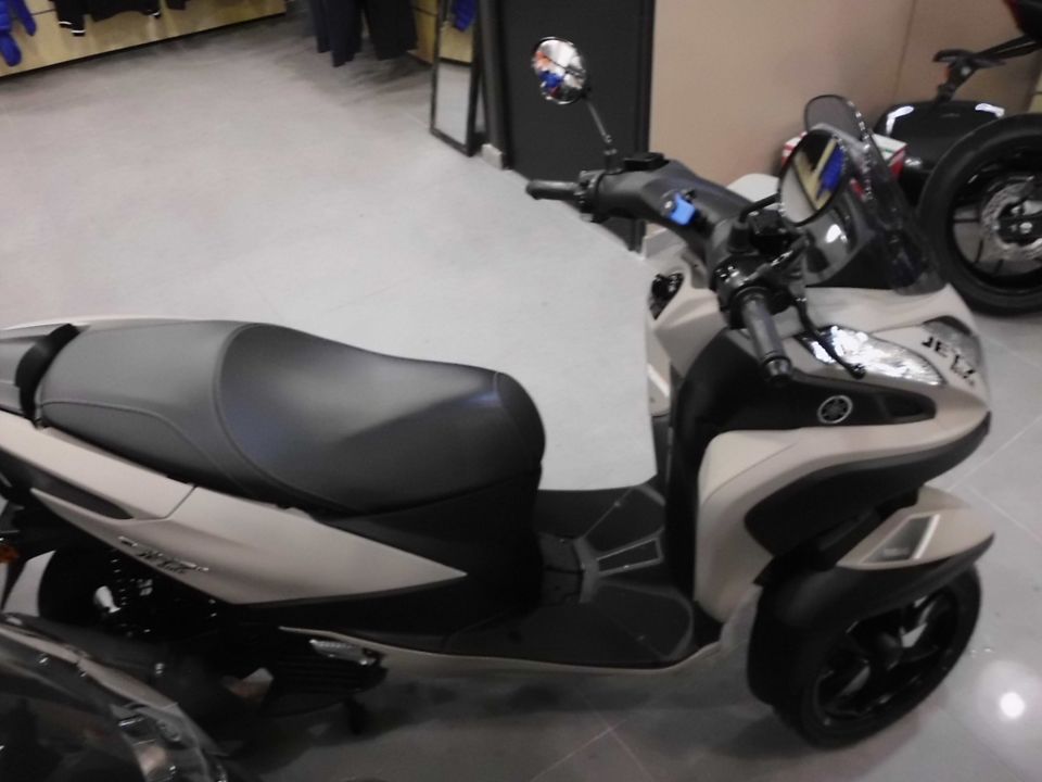 YAMAHA TRICITY 125 2