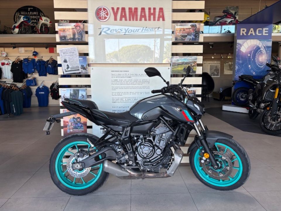 YAMAHA MT-07 BAGSTER FAIBLE KILOMETRAGE 90€/MOIS* GARANTIE 12 MOIS 0