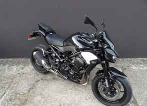 KAWASAKI Z 900 - 2025