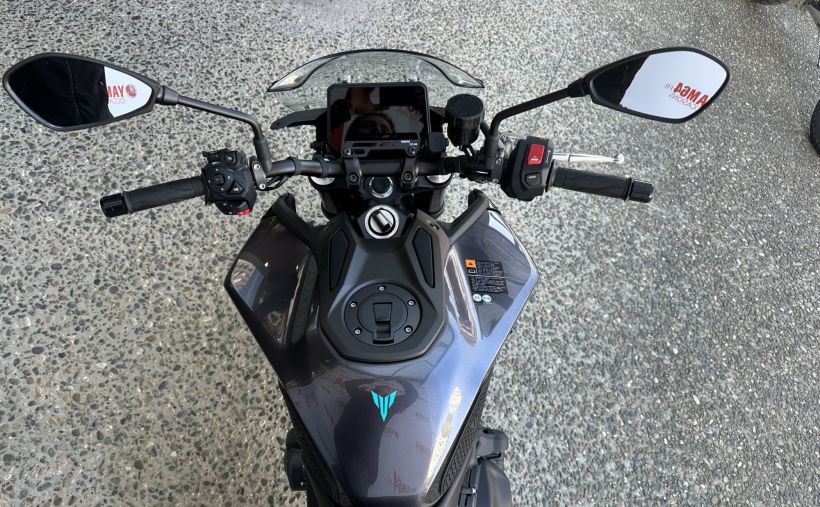 YAMAHA MT 09 Y-AMT 3