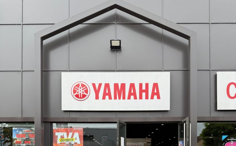 YAMAHA XMAX 300 Tech Max 0