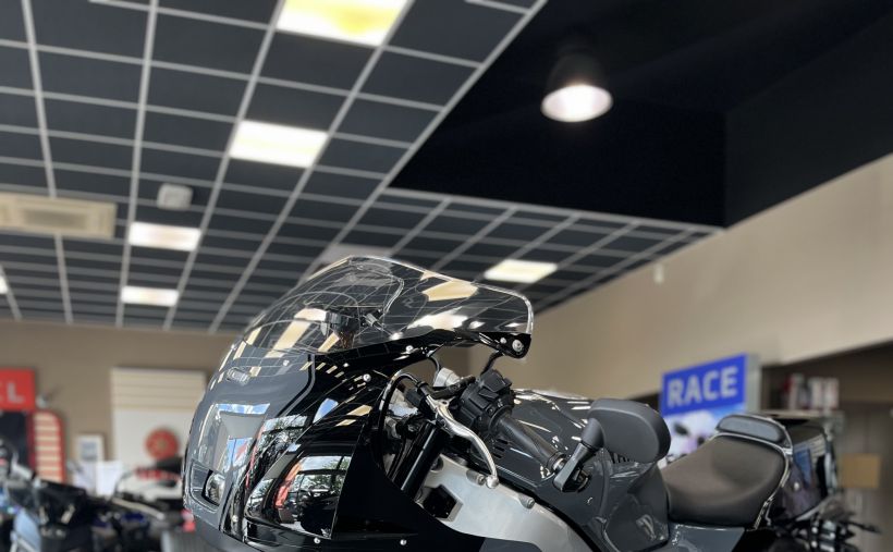 YAMAHA XSR 900 GP 1