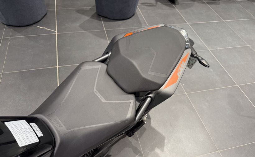 KTM 125 DUKE 15