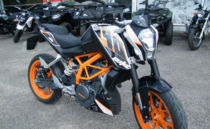 KTM 390 DUKE ABS 1