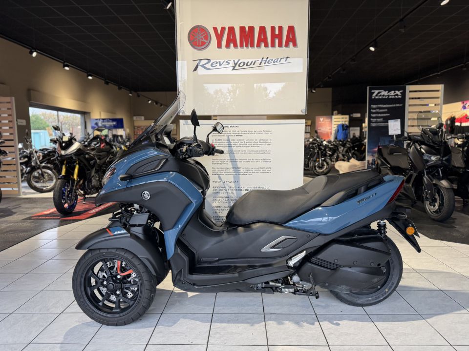 YAMAHA TRICITY 300 4