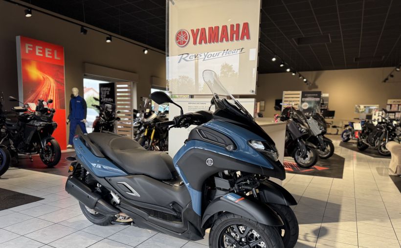 YAMAHA TRICITY 300 2