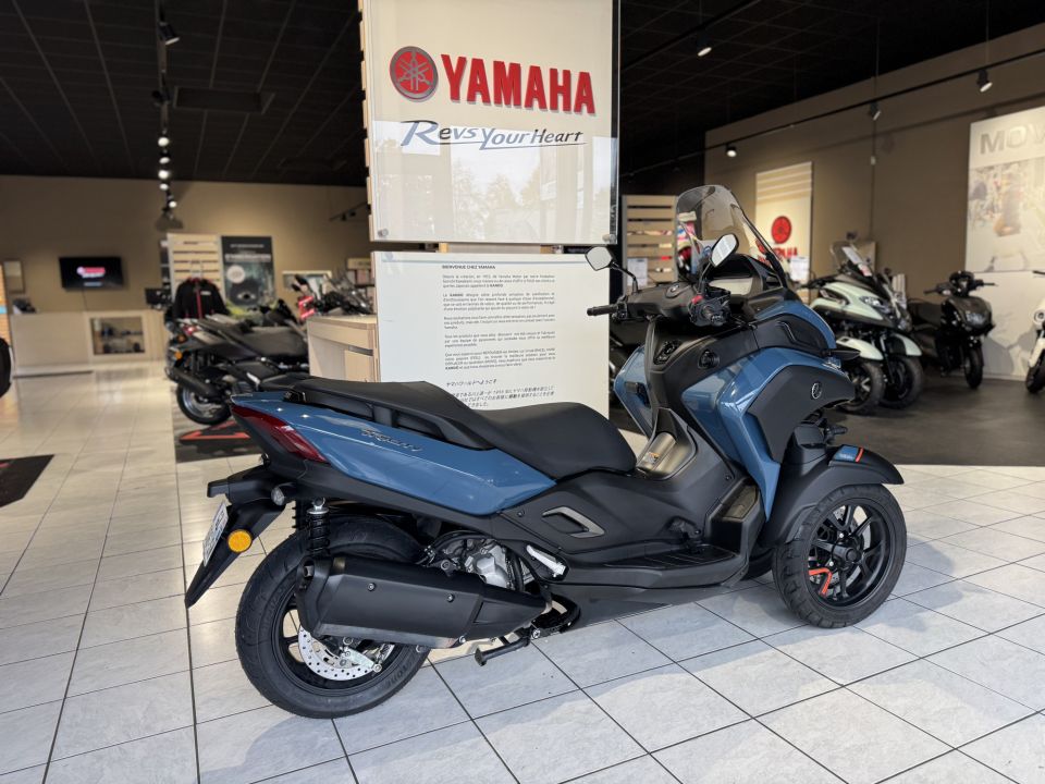 YAMAHA TRICITY 300 1