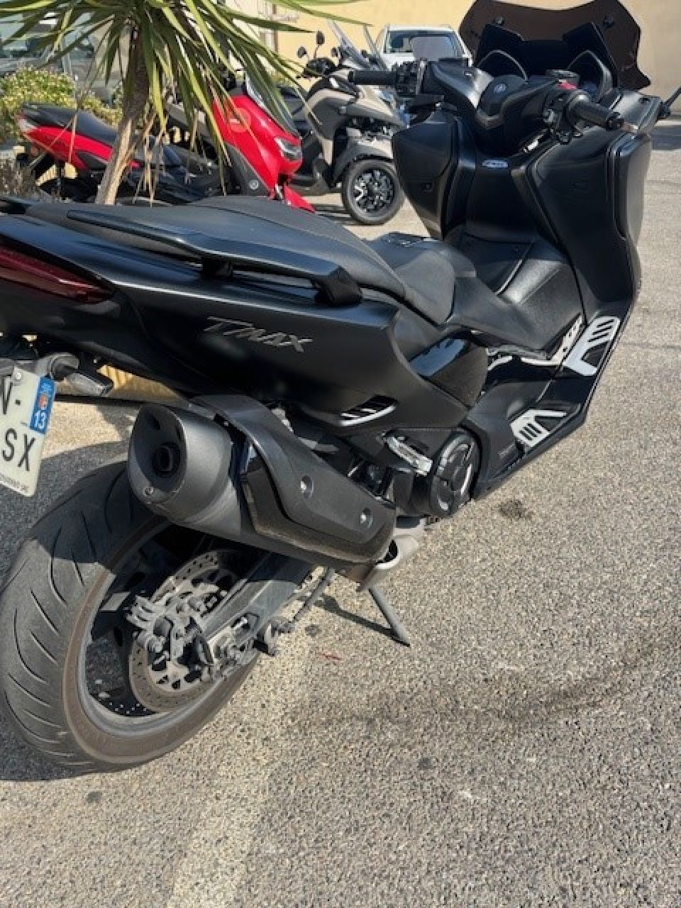 YAMAHA XP T-MAX 560 2