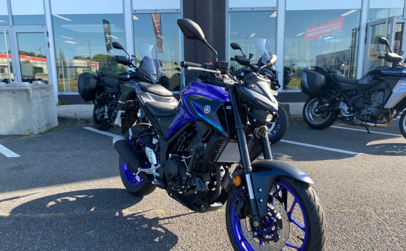 YAMAHA MT-03 1
