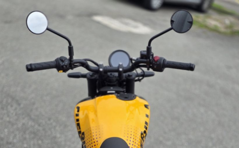 ROYAL ENFIELD 450 GUERILLA 3