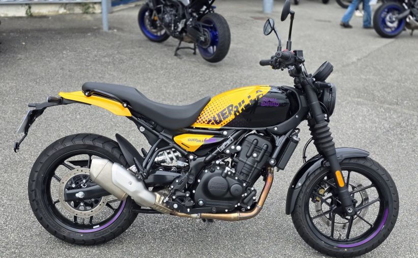 ROYAL ENFIELD 450 GUERILLA 4