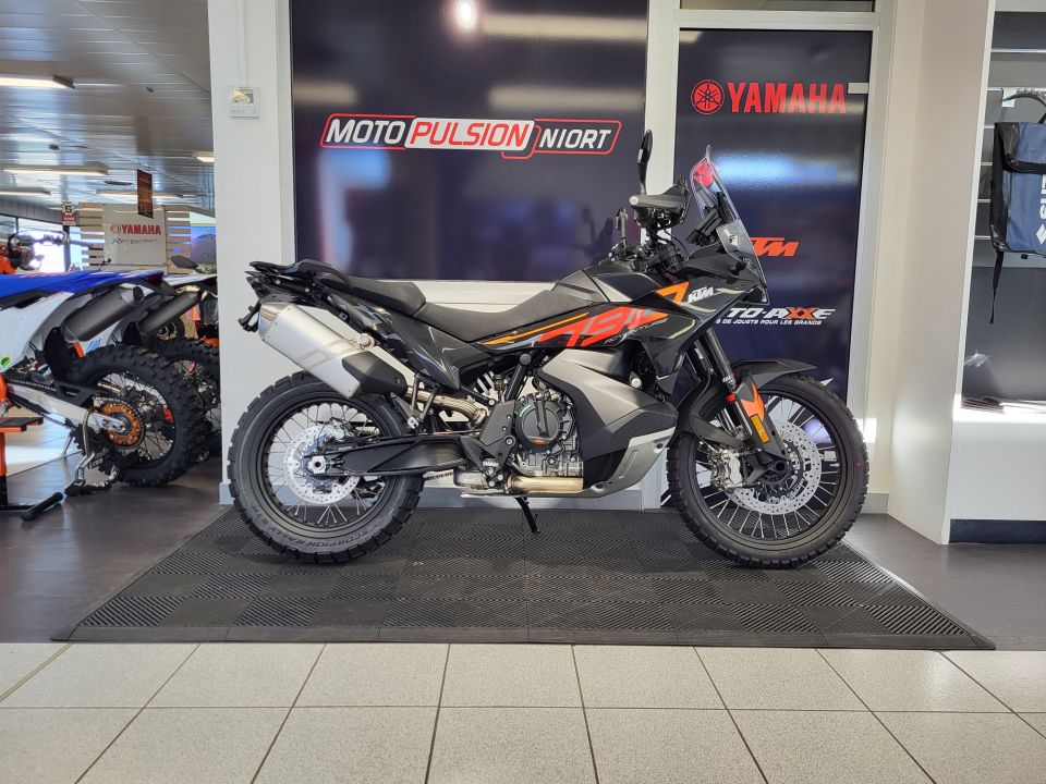 KTM 790 ADVENTURE 3