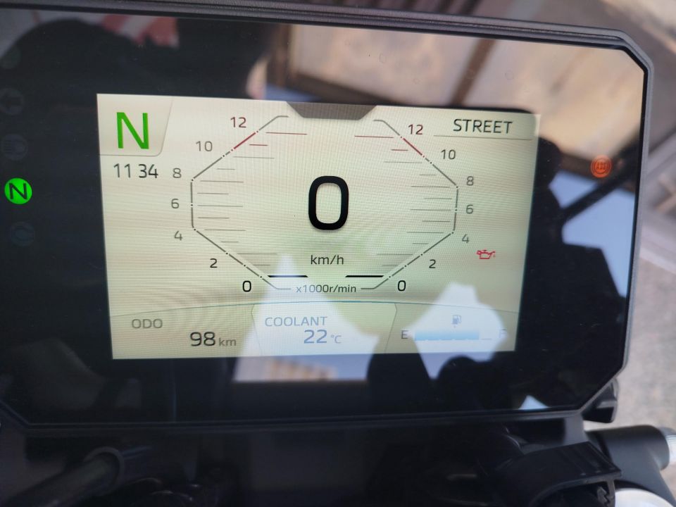 YAMAHA MT-07 (47.5CV) 3