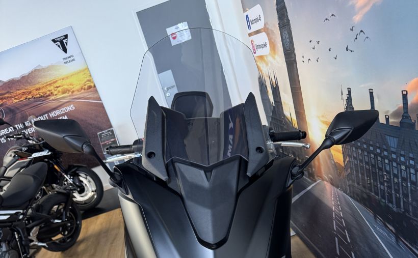 YAMAHA XP T-MAX 560 4