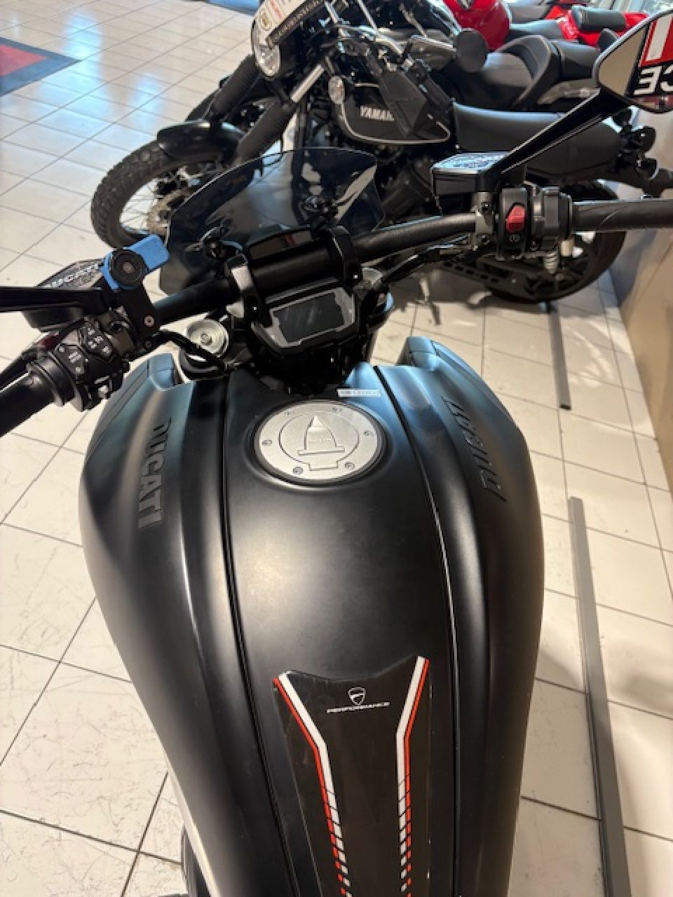 DUCATI XDIAVEL 1260 2