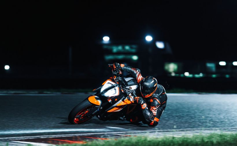 KTM 1290 SUPER DUKE R EVO 5