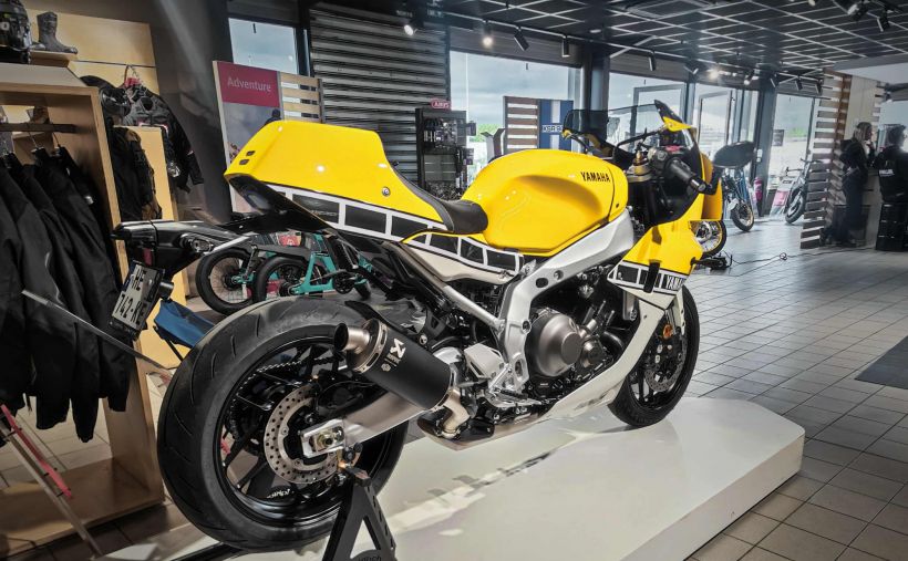 YAMAHA XSR 900 GP 3