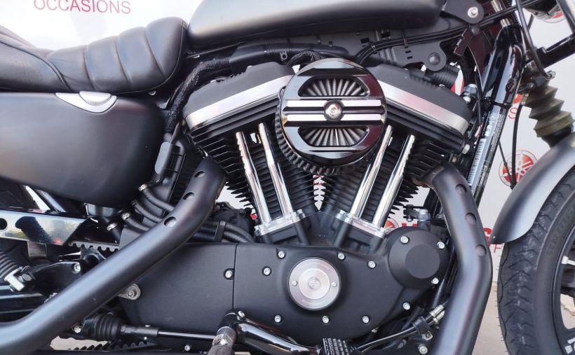 HARLEY-DAVIDSON SPORTSTER IRON 883 ABS 10