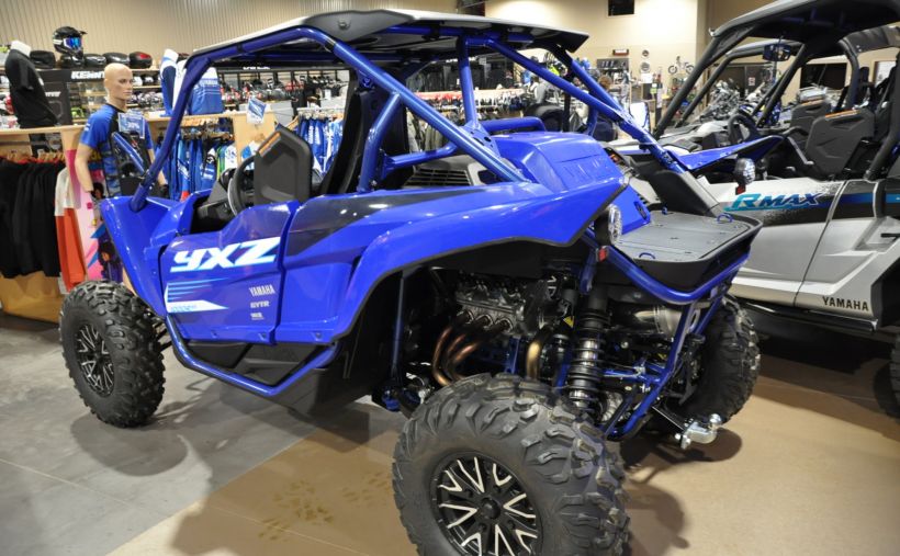 YAMAHA YXZ 1000R 3