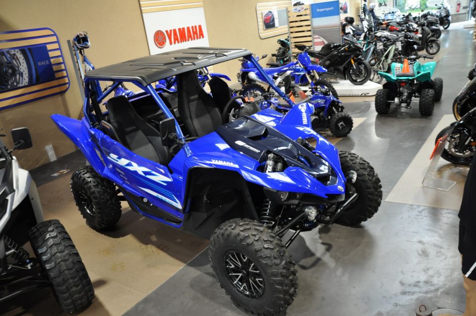YAMAHA YXZ 1000R 12