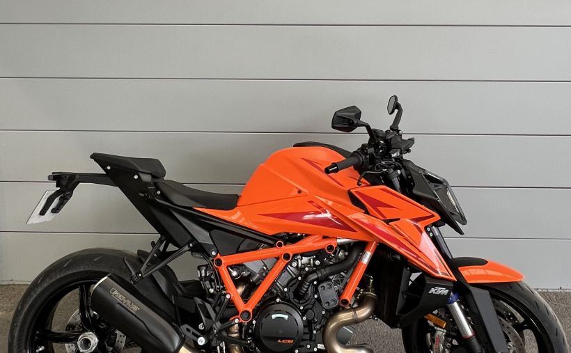 KTM 1390 SUPER DUKE R EVO 0