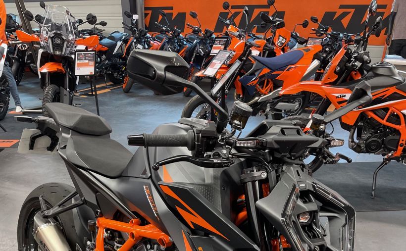 KTM 1390 SUPER DUKE R EVO 8