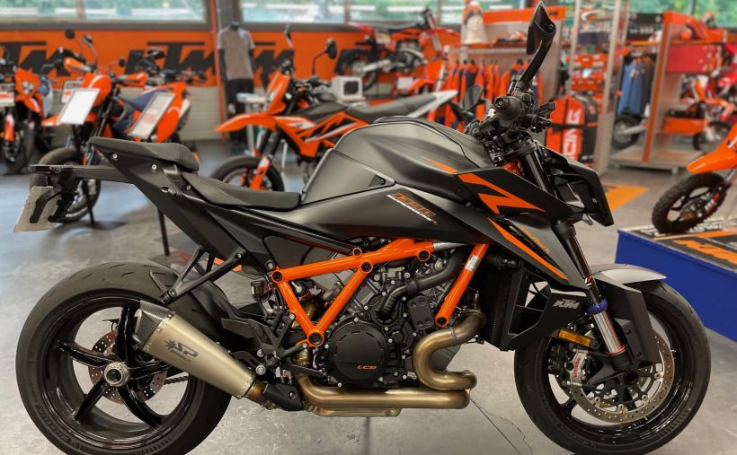 KTM 1390 SUPER DUKE R EVO 0