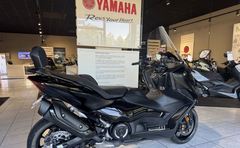 YAMAHA XP T-MAX 560 TECH MAX 1