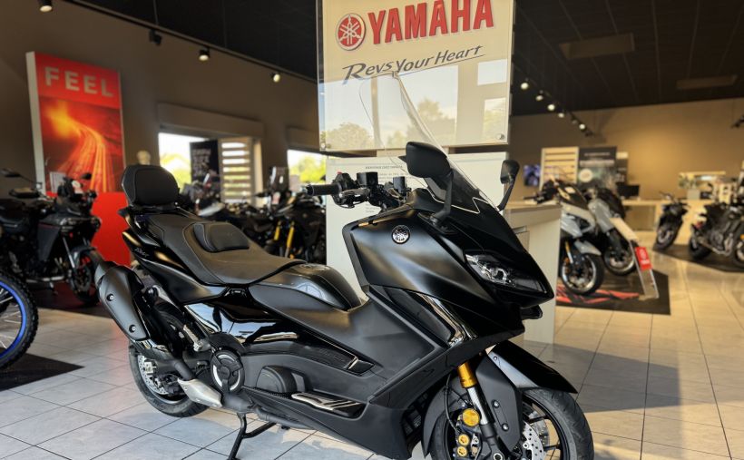 YAMAHA XP T-MAX 560 TECH MAX 2